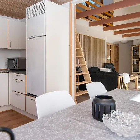 8 Person Holiday In Feriehus *